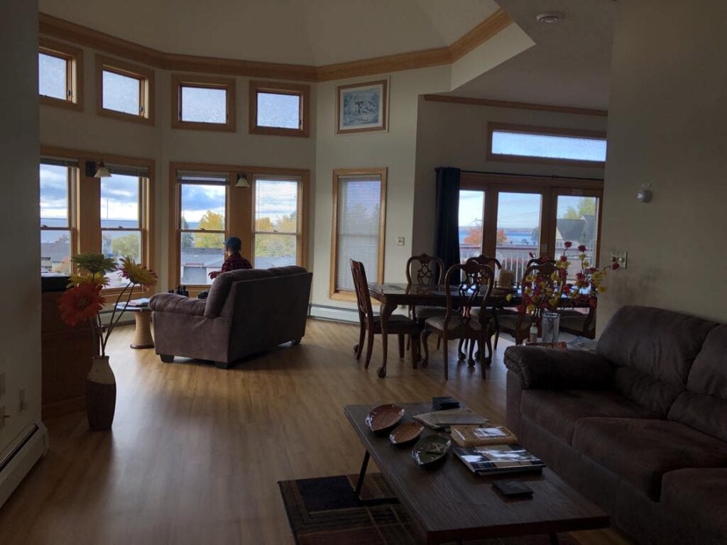 The Pilot House B & B. Adorable Bed and Breakfasts on Lake Superior. Places to stay near Lake Superior. Places to stay in Bayfield Wisconsin. Bed and Breakfast in Bayfield. Bed and Breakfast in Wisconsin. Things to do in Bayfield.