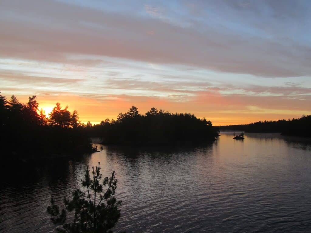 kettle falls vnp flickr amanderso 51497518146