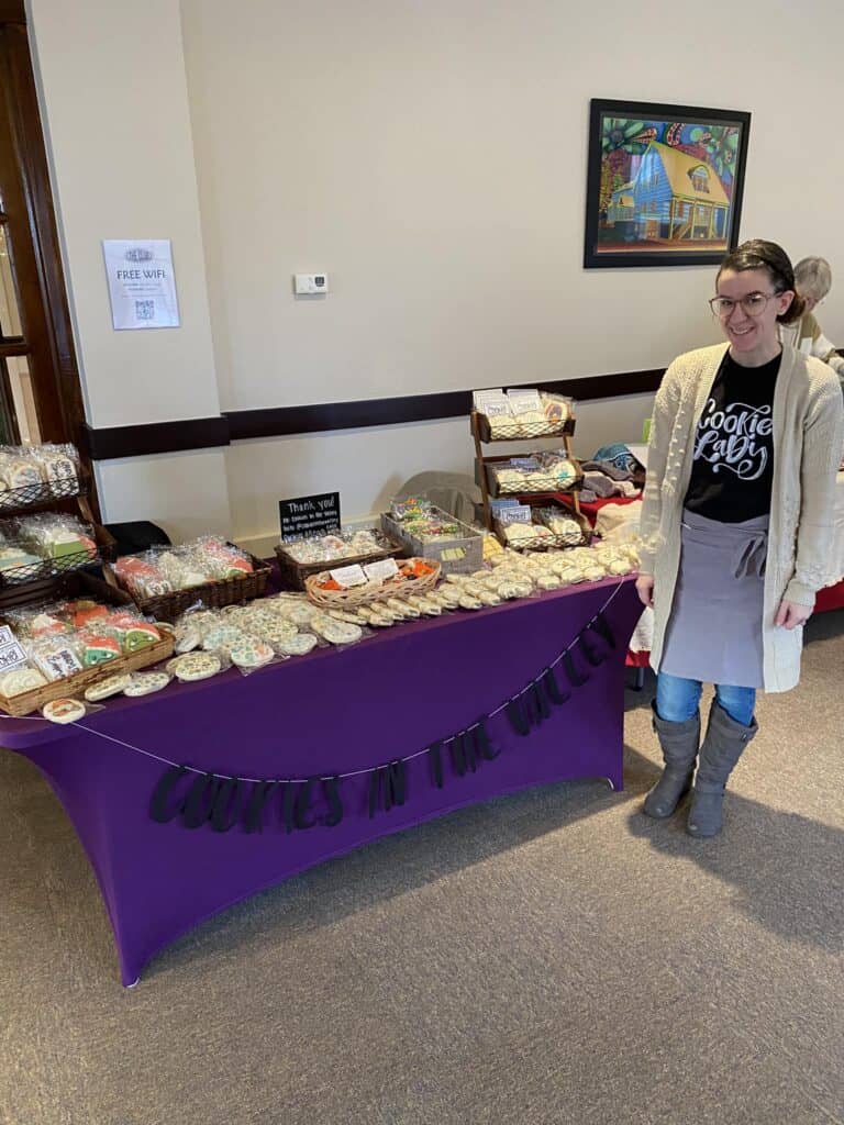 Cookies in the Valley, decorated and baked by Jackie. Ashland County, on Lake Superior. Beautiful decorated cookies. Custom cookie orders.